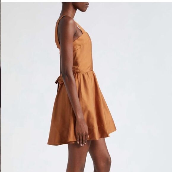 Alice + Olivia Saige Lace-up Back Poplin Minidress size 6 - Picture 7 of 13